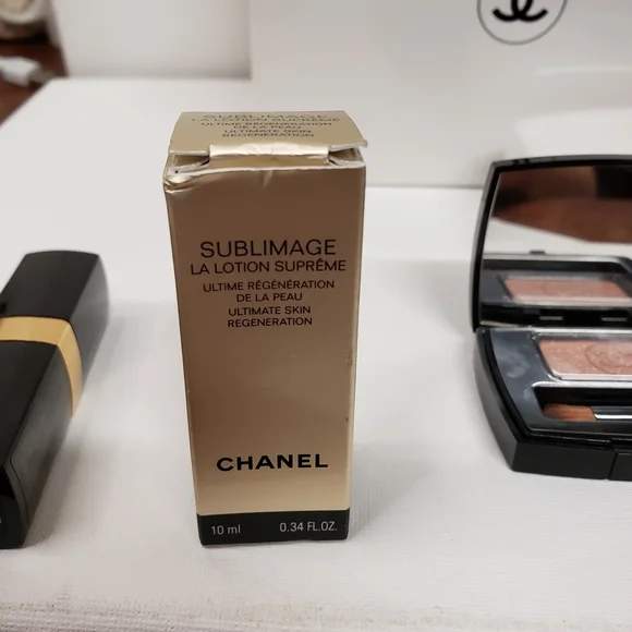 Chanel Makeup and Skincare Set - Picture 10 of 14